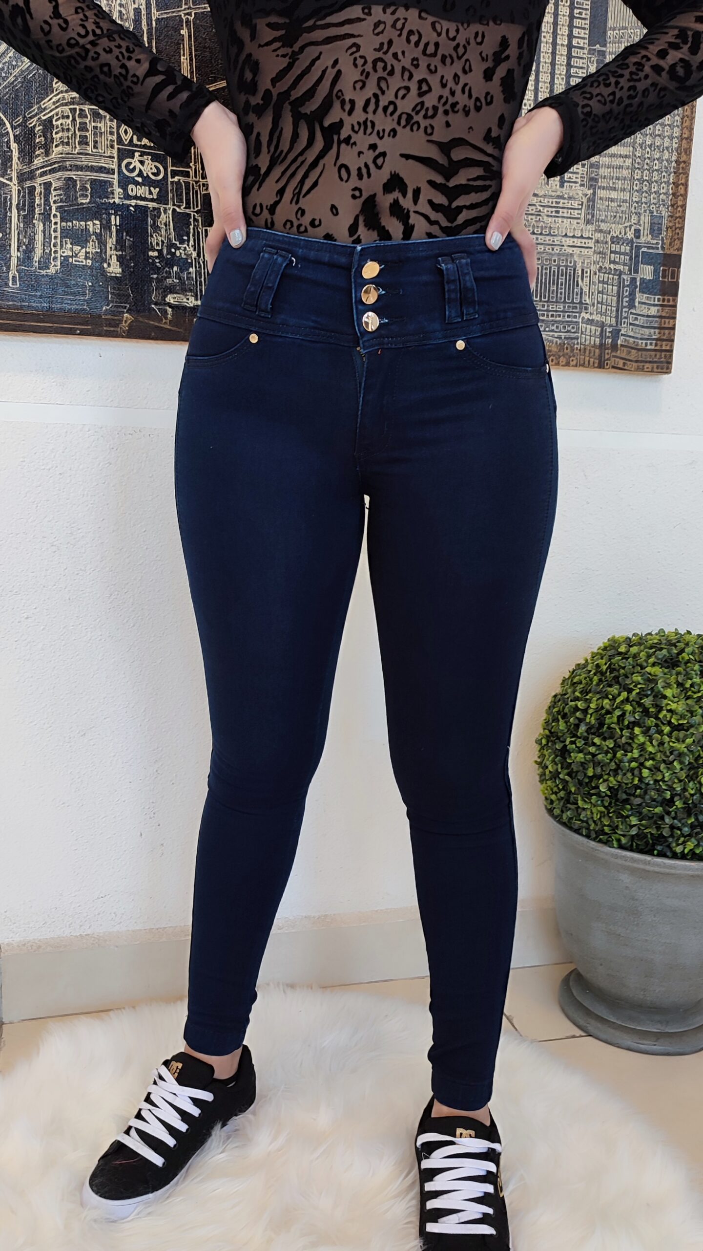 bordado Prestigioso Supresión Jeans Push Up Pretina Ancha - Alegria Boutique