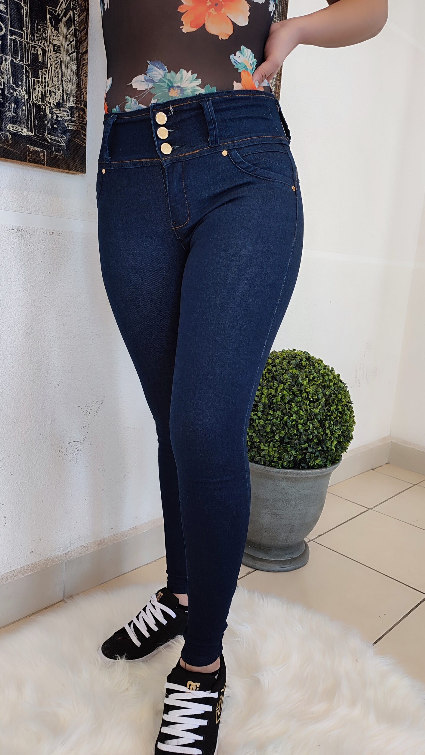 Pantalón Jeans Push Up Mujer Pretina Ancha 3 Botones. - Alegria Boutique
