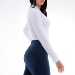 Pantalón Jeans Mujer. Vaqueros. Tiro alto. Corte clásico con bolsillos traseros. Color azul Body Cuello camisero polo pique lycra