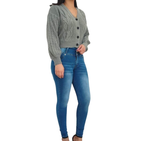 Cardigan Chaleco Manga globo aglobado mujer lanilla con botones lanita plomo gris marengo Jeans pretina ancha botones largo celeste azul colombiano