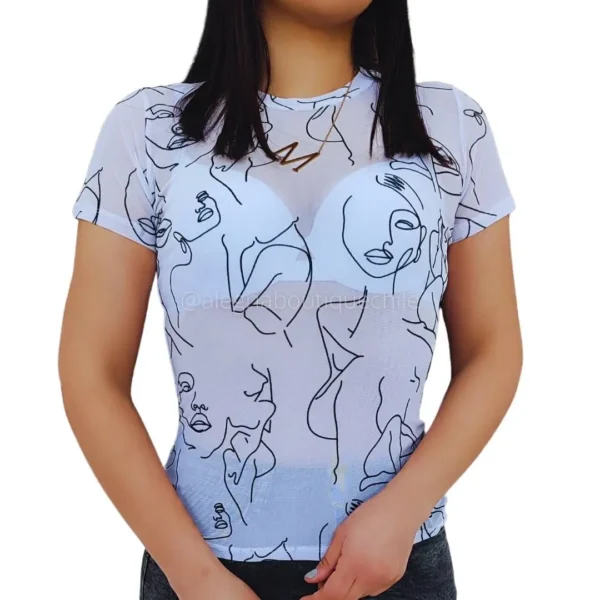 Polera transparencia blanca siluetas figura mujer manga corta