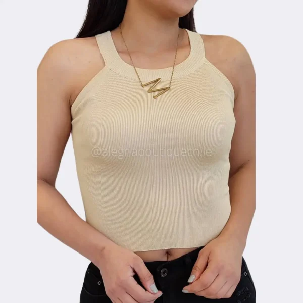 Polera Cuello Halter Punto. Tops de hilo full tendencia para el verano. Tejido de Hilo con Cuello H. Disponible en hermosos colores.